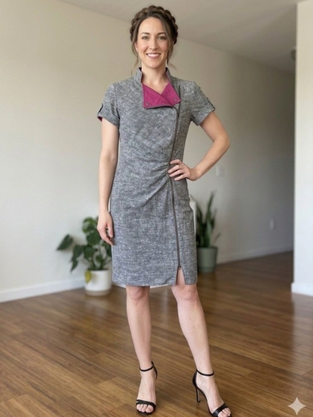 Maggy London Grey Short-Sleeve Sheath Dress with Magenta Accent. Size 8.